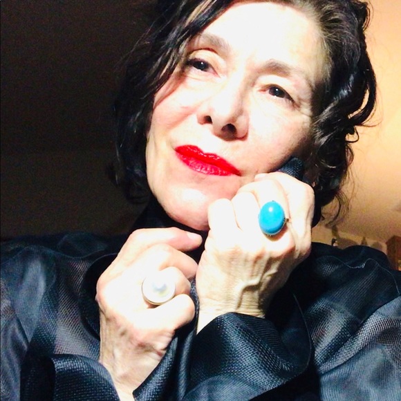 Meet your Posher, Leila - Picture 2 of 11